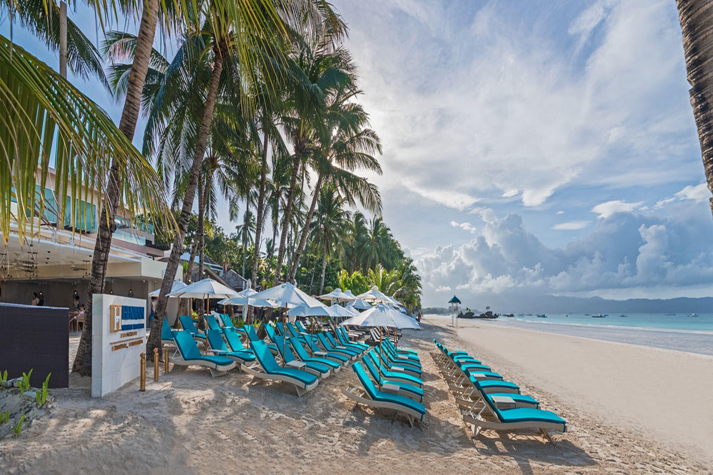 Henann Prime Beach Resort Balabag  Dış mekan fotoğraf Beach at the Shangri-La Resort